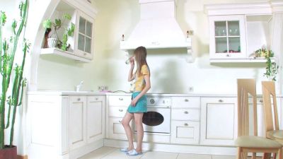 Amateur blonde is being fucked in hardcore manner - drtuber.com