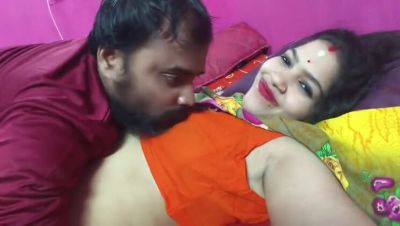 Bengali Couple Hot Sex - Sona Bhabhi Big Boobs & Kissing Scene - Desi Aunty Fuck - porntry.com - India