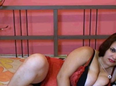Big Tits Webcam Girl Masturbating - drtuber.com