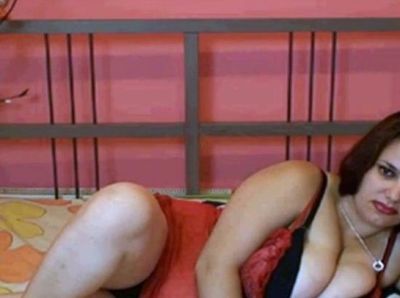 Big Tits Webcam Girl Masturbating - drtuber.com