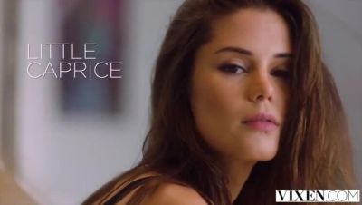 Hot Swinger Couple Emily Willis & Apolonia Lapiedra Share Everything - Foursome, Pussy Licking & More - veryfreeporn.com