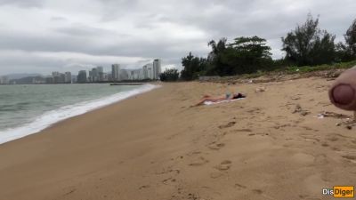 Katty West And Verified Amateurs - Babe Can I Cum On Your Tits? - Public Cock Flashing On The Beach - hclips.com