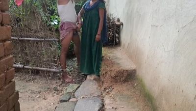 Hot Indian Wife Fucks Husband in Morning - Desi Couple Sex - veryfreeporn.com - India