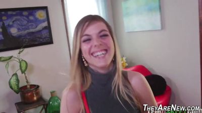 Amateur teen face splashed - sexu.com