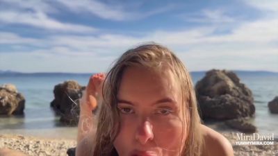 Verified Amateurs In Fucking On Public Beach - The Season Is Open! - hclips.com