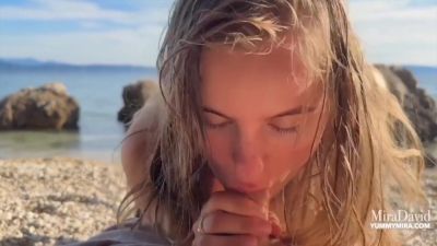 Verified Amateurs In Fucking On Public Beach - The Season Is Open! - hclips.com