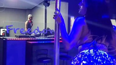 Amateur sexo duro en la cabine con DJ XXX, no aguenteo de - drtuber.com - Brazil