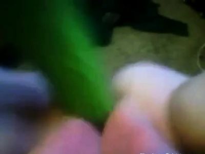 Curvy Girl Pleasures Herself on Webcam - drtuber.com