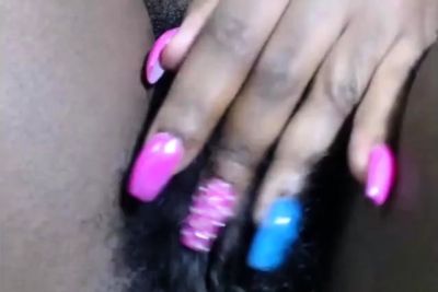 Hairy Black Amateur Close-Up Masturbation Video - drtuber.com