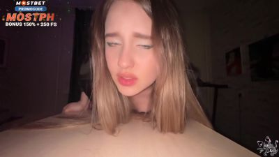 Young Couple Had Sex Right On The Table - Verified Amateurs And Lolla Dolly - hclips.com