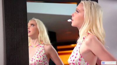 Chloe Cherry - Young interracial lesbian couple - Chloe Cherry and Nia Nacci - sexu.com