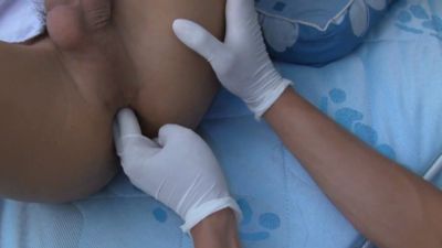 Amateur asian doc checks up clients - drtuber.com