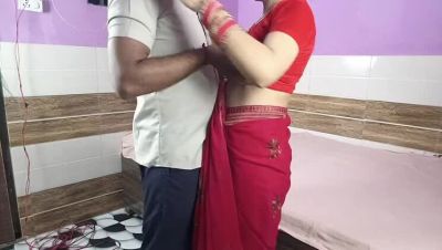 Indian Bhabhi Cures Pussy Itch With Brother-In-Law's Big Cock in Kitchen - Homemade HD - porntry.com - India