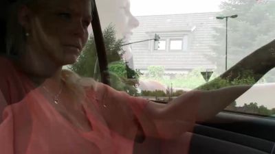 Real Amateur MILF fucked fingered orgasms takes cumshot - drtuber.com