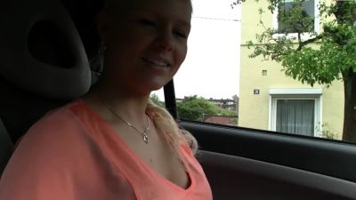 Real Amateur MILF fucked fingered orgasms takes cumshot - drtuber.com