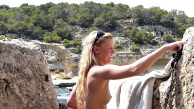 Amateur Blonde Teen Intense Masturbation HD - drtuber.com