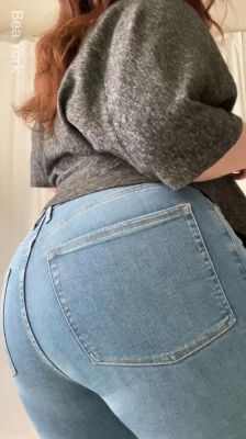 Amateur blondie solo anal masturbation - drtuber.com