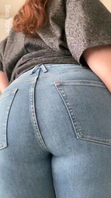 Amateur blondie solo anal masturbation - drtuber.com