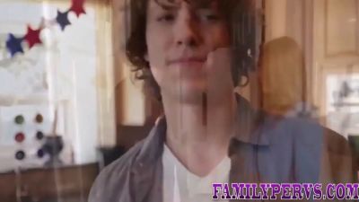 Real amateur facialized after smoking and fucking - sexu.com