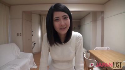 Petite Amateur Japanese Milf Squeals And Takes In A Big Creampie - hotmovs.com - Japan