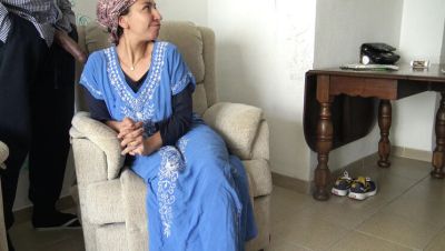 Turkish MILF wife swallows BBC immigrant's load in amateur cuckold scene - veryfreeporn.com - Turkey