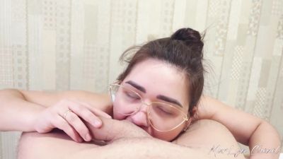 Cute Girlfriend Gives Good Morning Blowjob And Gets Cum In Her Mouth With Verified Amateurs And She Loves It - hclips.com