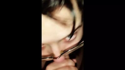 Amateur Ukrainian Girl With Blue Eyes Gives Deep Throat Blowjob On Camera - veryfreeporn.com - Ukraine